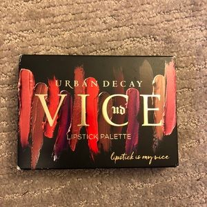 Urban decay the vice lipstick palette